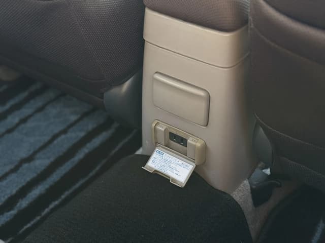 1998 Toyota Caldina JDM car for sale — photo 16 of 21