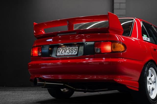 1995 Mitsubishi Lancer Evolution JDM car for sale — photo 16 of 20