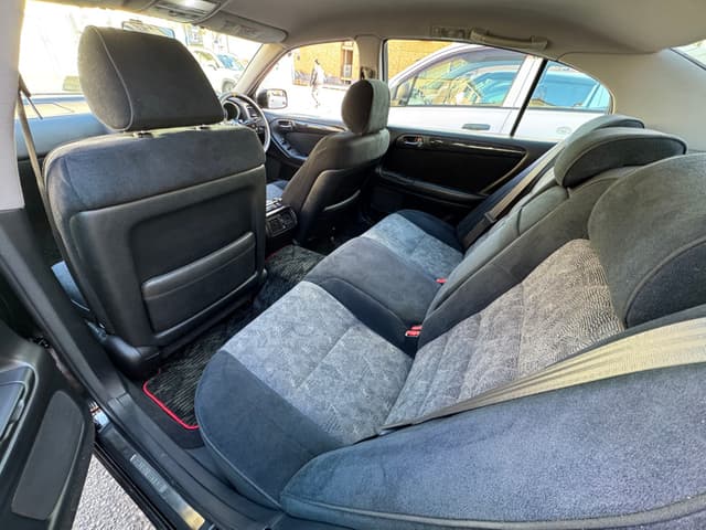 1998 Toyota Aristo JDM car for sale — photo 11 of 25