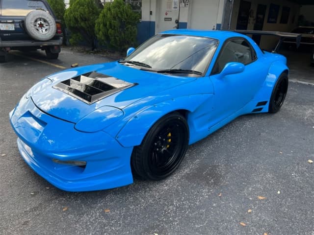 1996 Mazda RX-7 JDM car for sale — photo 3 of 17