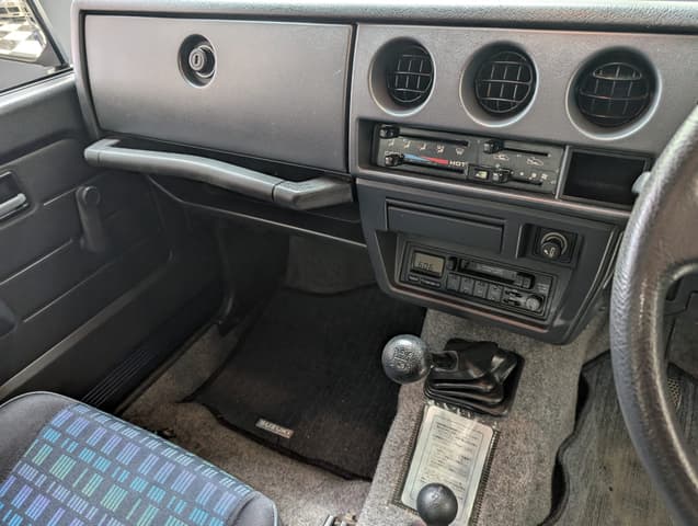 1996 Suzuki Jimny JDM car for sale — photo 14 of 25