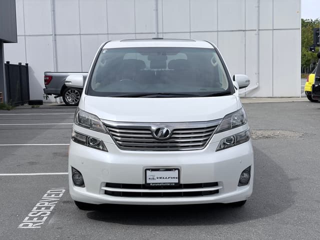 2009 Toyota Vellfire JDM car for sale — photo 2 of 19