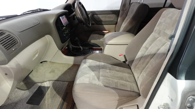 1999 Toyota Land Cruiser JDM car for sale — photo 14 of 19