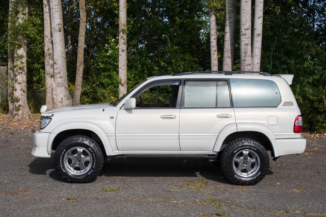 1999 Toyota Land Cruiser JDM car for sale — photo 8 of 15