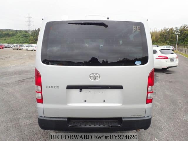 2005 Toyota HiAce JDM car for sale — photo 4 of 25