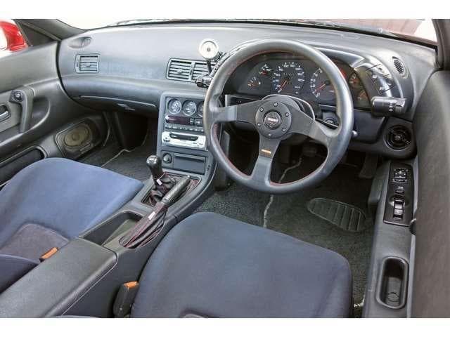 1991 Nissan Skyline JDM car for sale — photo 6 of 18