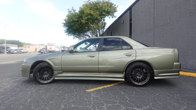 1997 Nissan Skyline JDM car for sale — photo 10 of 17