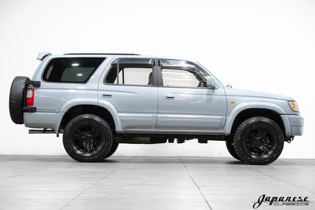 1997 Toyota Hilux Surf JDM car for sale — photo 5 of 25