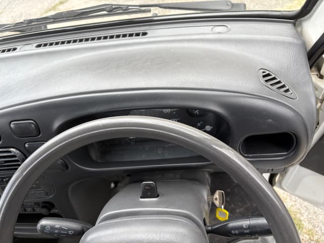 1995 Daihatsu Hijet JDM car for sale — photo 25 of 25