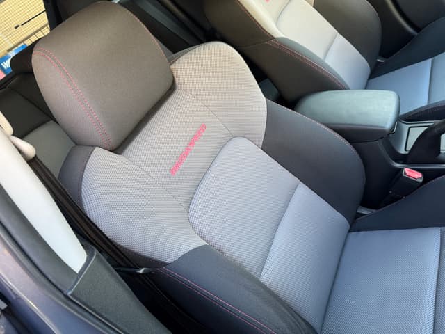 2006 Mazda Axela JDM car for sale — photo 23 of 25