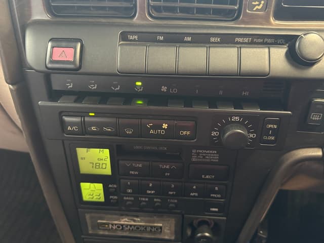 1990 Toyota Chaser JDM car for sale — photo 17 of 25