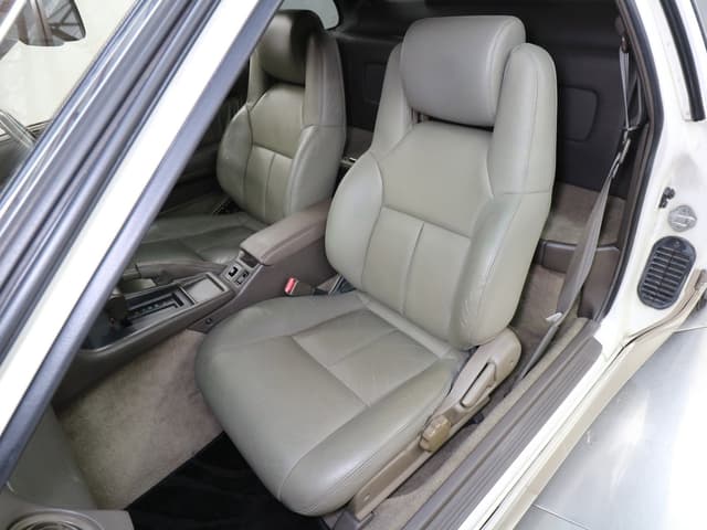 1989 Toyota Soarer JDM car for sale — photo 18 of 25