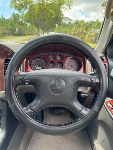 1999 Mitsubishi Pajero JDM car for sale — photo 10 of 25