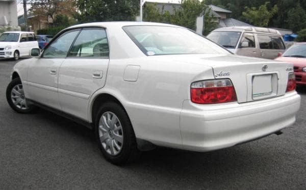 1999 Toyota Chaser JDM car for sale — photo 2 of 3