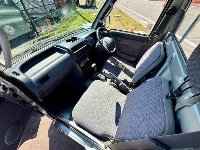 2000 Daihatsu Hijet JDM car for sale — photo 24 of 25