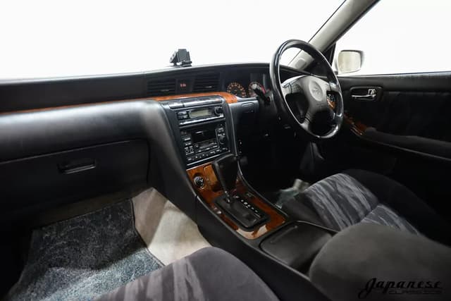 1997 Nissan Laurel JDM car for sale — photo 9 of 25