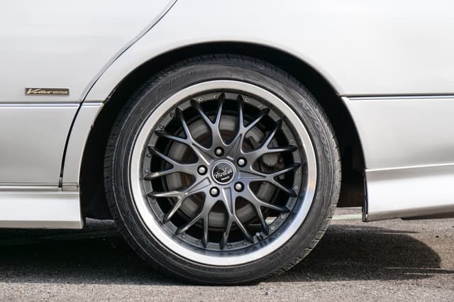 1999 Toyota Aristo JDM car for sale — photo 15 of 25