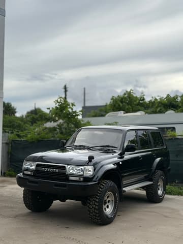 1994 Toyota Land Cruiser JDM car for sale — photo 3 of 17