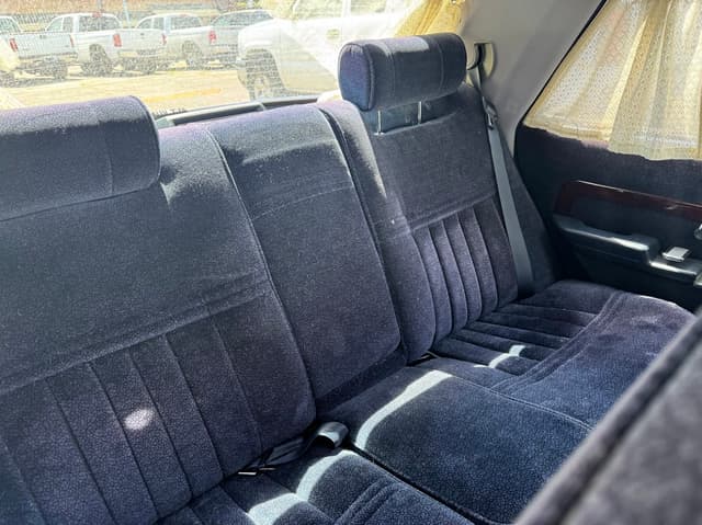1990 Toyota Century JDM car for sale — photo 4 of 9