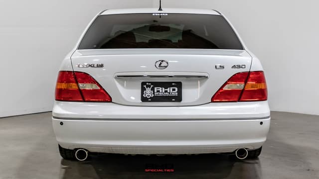 2001 Toyota Celsior JDM car for sale — photo 7 of 25