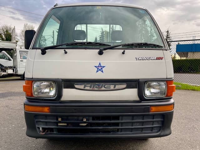 1998 Daihatsu Hijet JDM car for sale — photo 2 of 25