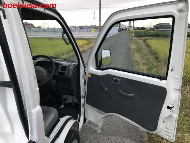 2000 Daihatsu Hijet JDM car for sale — photo 12 of 22