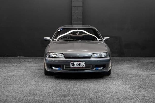 1991 Nissan Skyline JDM car for sale — photo 10 of 19