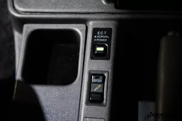 1993 Toyota Land Cruiser Prado JDM car for sale — photo 12 of 25