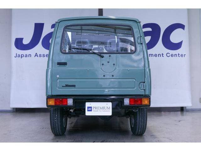 1996 Suzuki Jimny JDM car for sale — photo 12 of 20