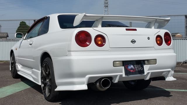 1999 Nissan Skyline JDM car for sale — photo 18 of 25