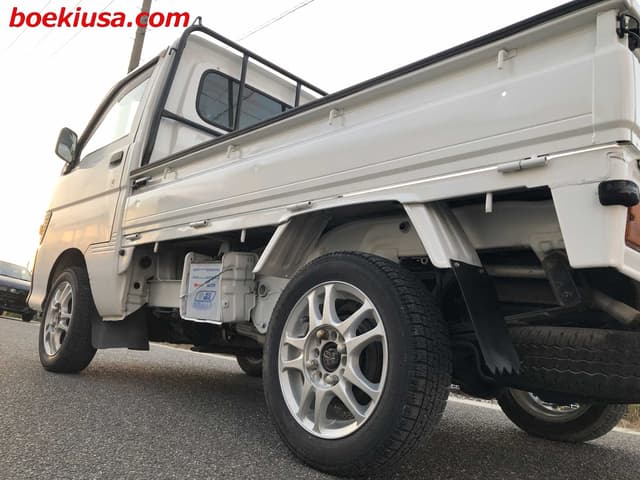 1996 Daihatsu Hijet JDM car for sale — photo 5 of 20