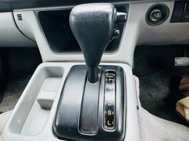 1995 Mazda Bongo JDM car for sale — photo 13 of 17