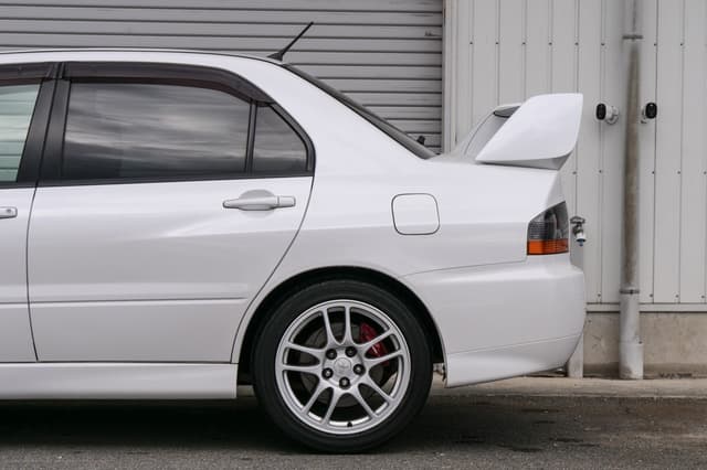 2006 Mitsubishi Lancer Evolution JDM car for sale — photo 14 of 25