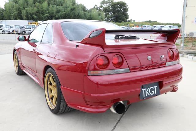 1997 Nissan Skyline JDM car for sale — photo 4 of 25