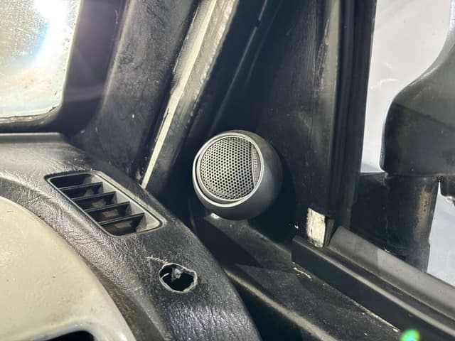 1999 Daihatsu Hijet JDM car for sale — photo 17 of 25