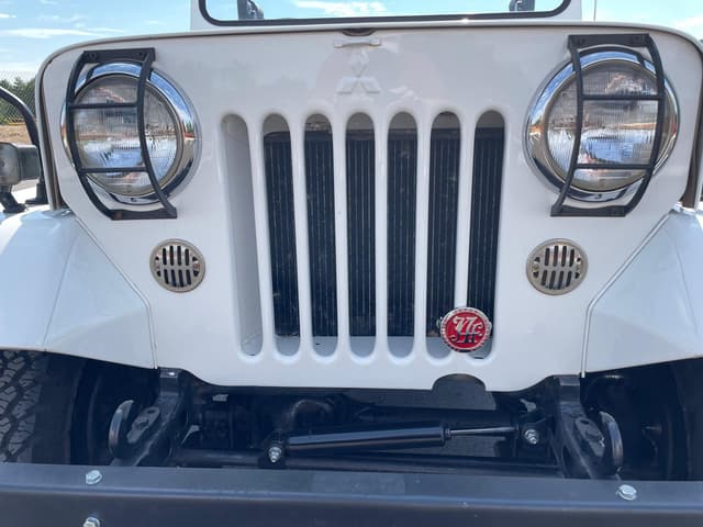 1989 Mitsubishi Jeep JDM car for sale — photo 6 of 25