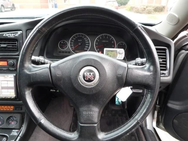 1996 Nissan Stagea JDM car for sale — photo 19 of 20