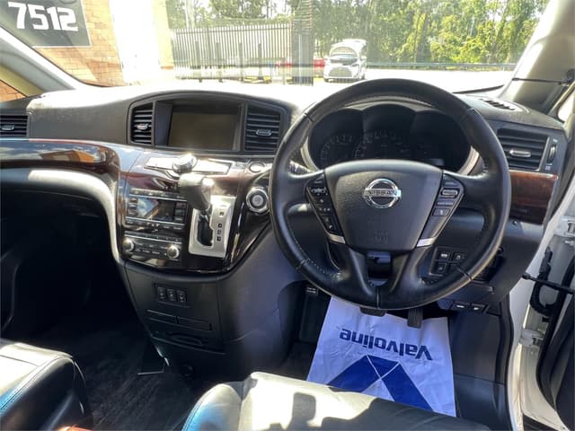 2011 Nissan Elgrand JDM car for sale — photo 12 of 16