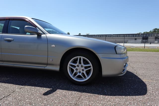 2001 Nissan Skyline JDM car for sale — photo 5 of 18