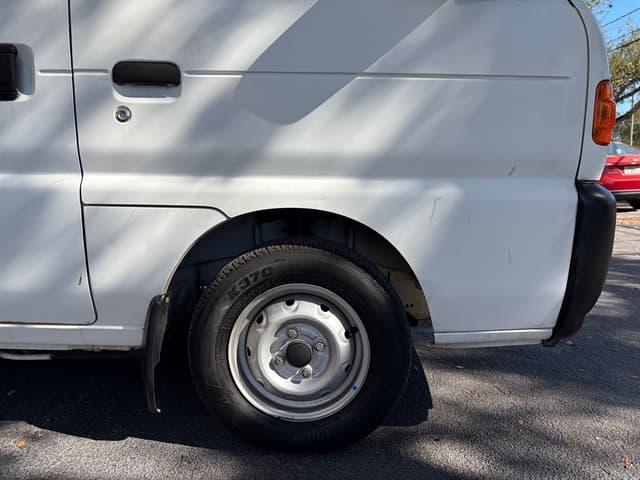 1998 Suzuki Every JDM car for sale — photo 9 of 17