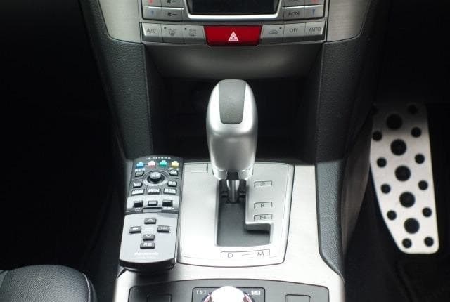 2011 Subaru Legacy JDM car for sale — photo 11 of 25
