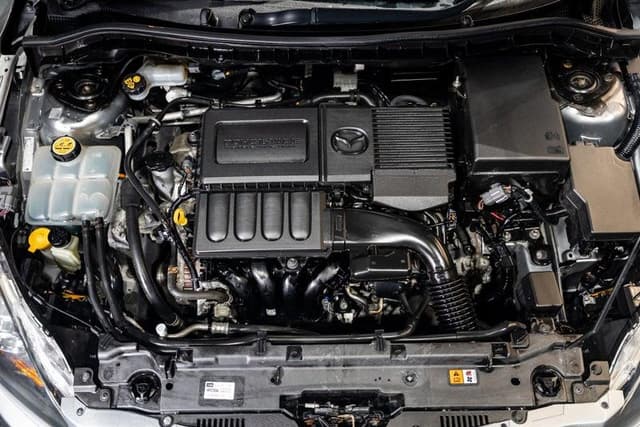 2011 Mazda Axela JDM car for sale — photo 12 of 16