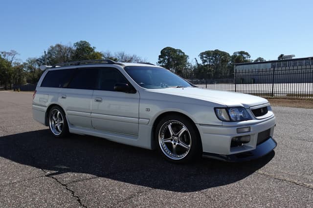 1997 Nissan Stagea JDM car for sale — photo 16 of 20
