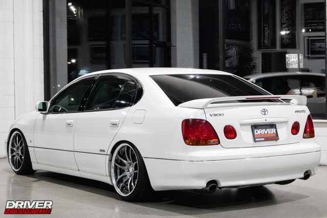 2000 Toyota Aristo JDM car for sale — photo 2 of 25