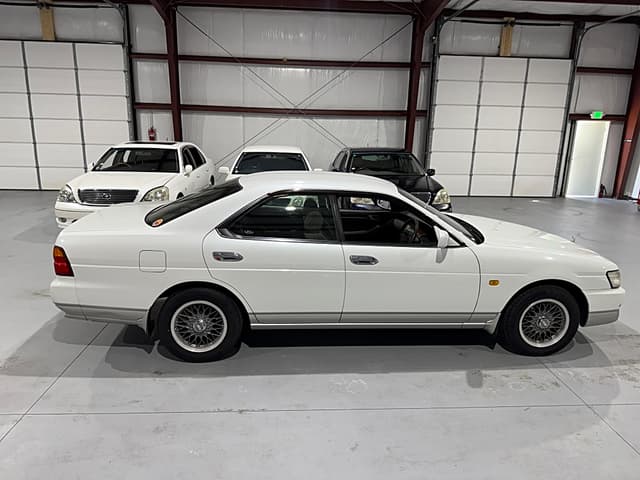 1997 Nissan Laurel JDM car for sale — photo 6 of 22