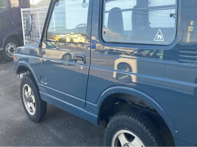 1993 Suzuki Jimny JDM car for sale — photo 6 of 13