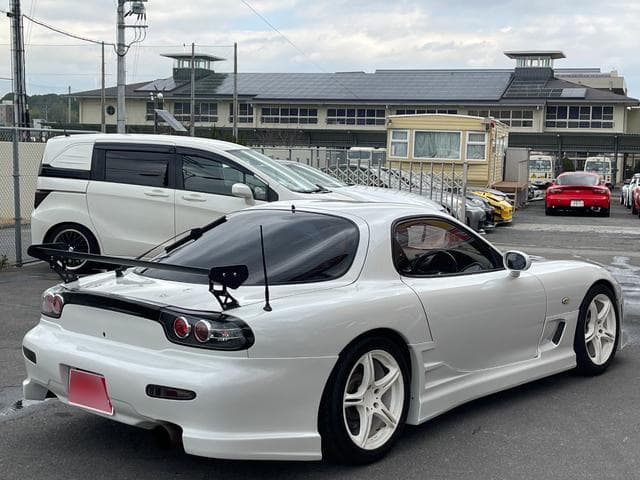 1992 Mazda RX-7 JDM car for sale — photo 6 of 24
