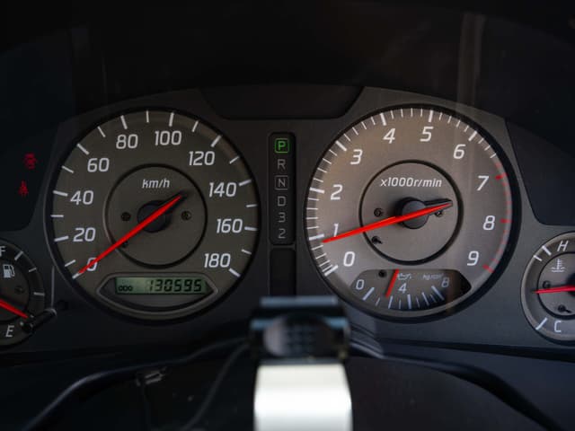 2000 Nissan Skyline JDM car for sale — photo 3 of 15