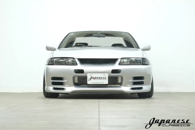 1993 Nissan Skyline JDM car for sale — photo 2 of 25