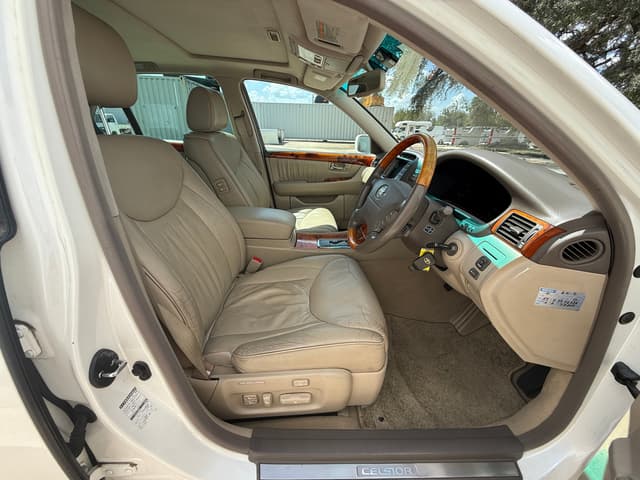 2001 Toyota Celsior JDM car for sale — photo 17 of 20